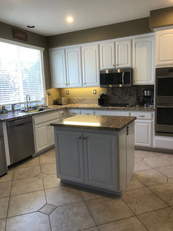  Cabinet Painting in Chula Vista